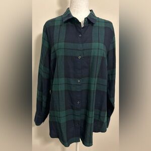 Women’s Old Navy plaid flannel XL